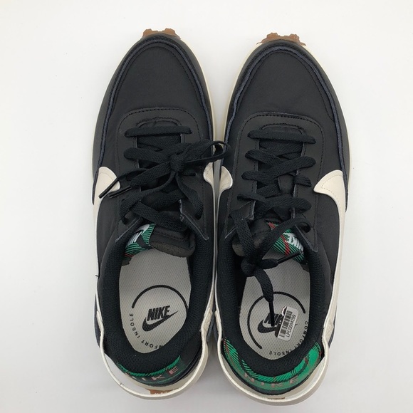 Nike Waffle Debut PRM Black University Red Pale Ivory Men’s Sz 9 DV0813-001 - Picture 5 of 5